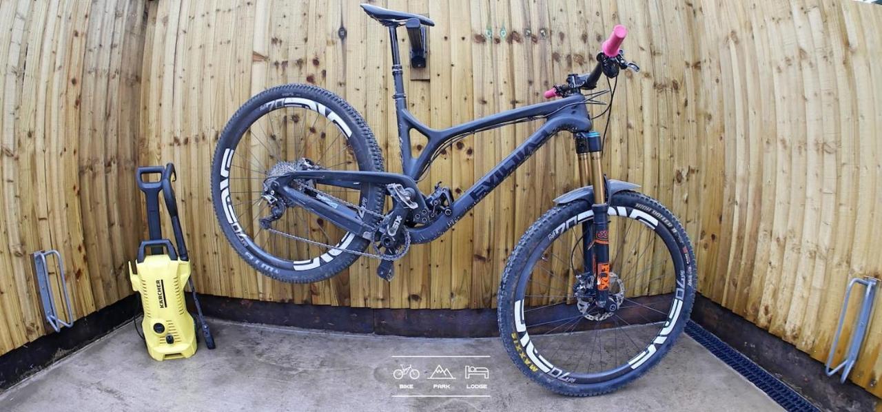 Bike Park Lodge #2 Merthyr Tydfil Exteriör bild